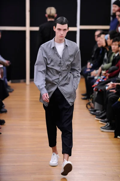 Look 9